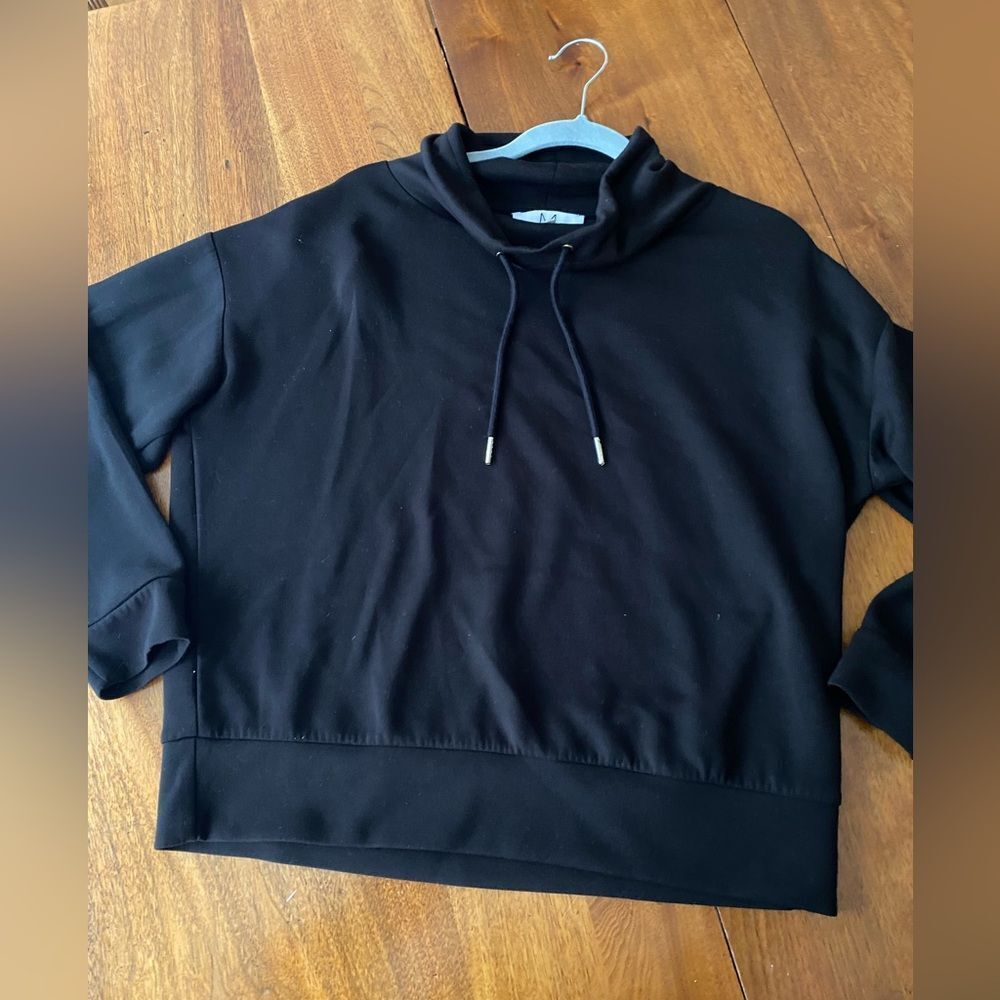 Magaschoni Black Active Sweater Size Large Soft Knit Athleisure Pullover
